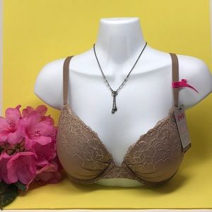 Maidenform Demi Coverage, Sexy Lift, Plunge PushUp